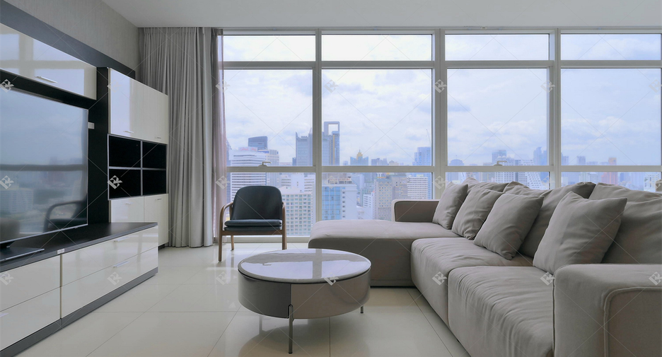 Wohnung zur Miete mit 3 Zimmer in Pathum Wan, Bangkok