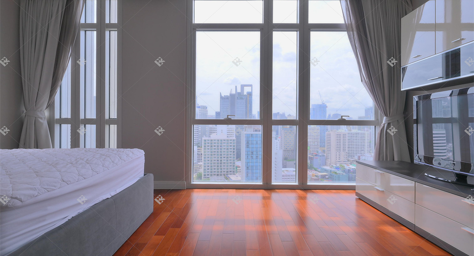 Wohnung zur Miete mit 3 Zimmer in Pathum Wan, Bangkok