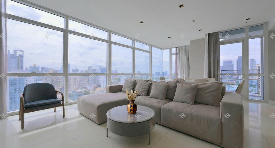 Wohnung zur Miete mit 3 Zimmer in Pathum Wan, Bangkok