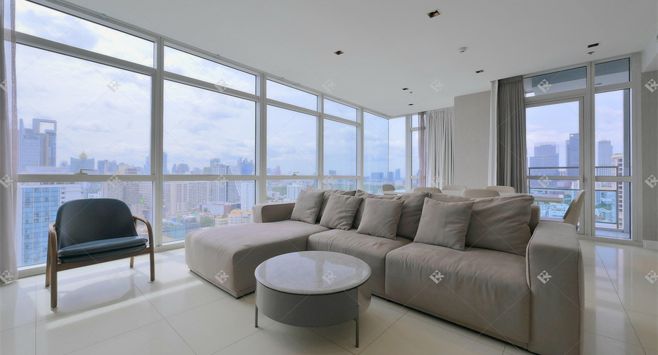 Wohnung zur Miete mit 3 Zimmer in Pathum Wan, Bangkok