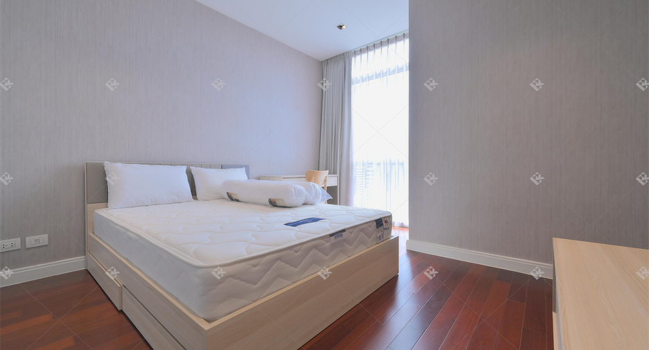 Wohnung zur Miete mit 3 Zimmer in Pathum Wan, Bangkok