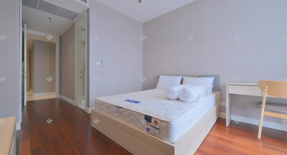 Wohnung zur Miete mit 3 Zimmer in Pathum Wan, Bangkok