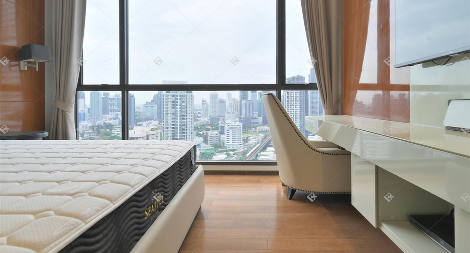 For rent 2 ベッドルーム condo in Khlong Toei, Bangkok