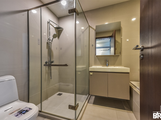 À vendre 2 chambres condo à Pathum Wan, Bangkok