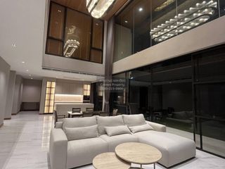 For rent 4 bedrooms house in Bang Na, Bangkok