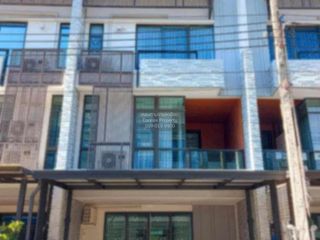 出租 3 卧室 联排别墅 在 Bang Phli, Samut Prakan