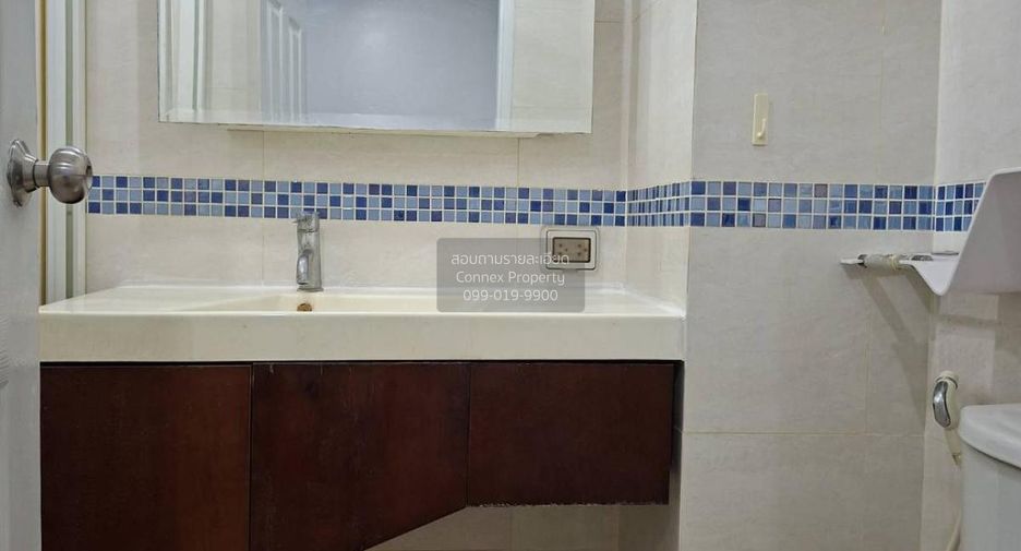 For rent 1 bed condo in Huai Khwang, Bangkok