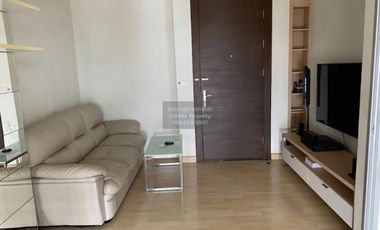 Condo en alquiler de 1 habitaciones en Huai Khwang, Bangkok