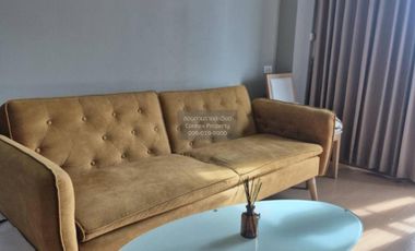 For rent 2 bedrooms condo in Huai Khwang, Bangkok