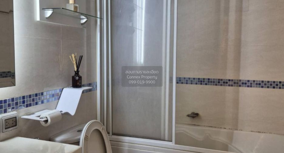 For rent 2 bedrooms condo in Huai Khwang, Bangkok