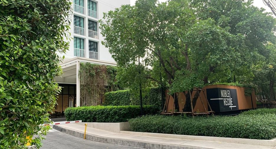 Condo en venta y en alquiler de 1 habitaciones en Watthana, Bangkok