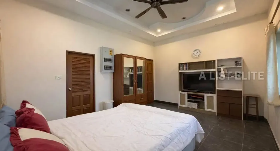 出售 4 卧室 独立屋 在 Bang Lamung, Chon Buri