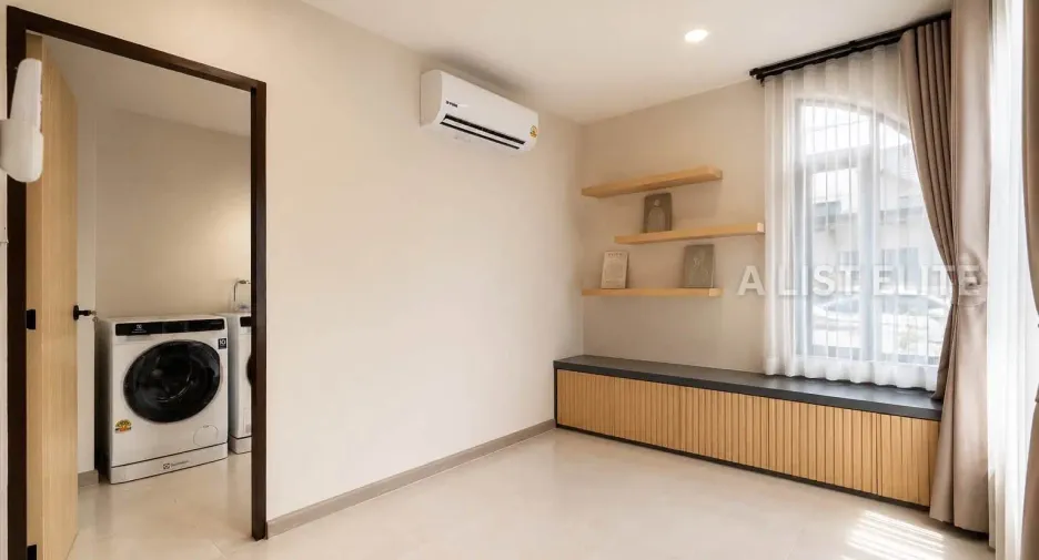 À louer 3 chambres maison à Bang Lamung, Chonburi