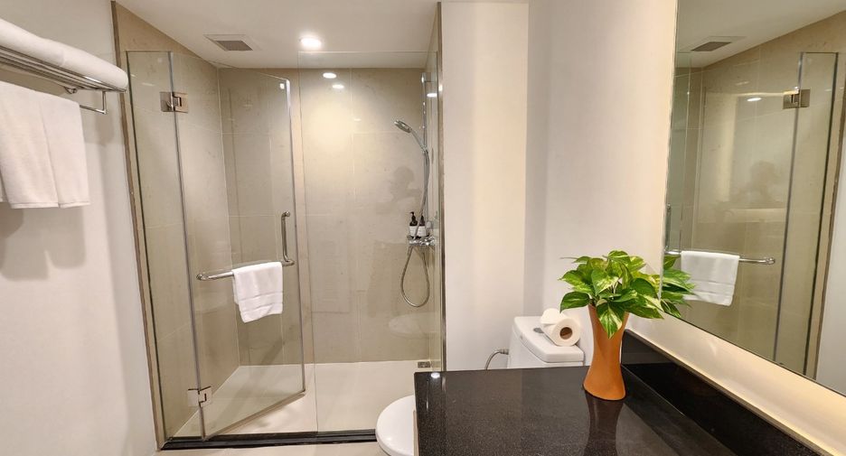 For rent 1 bed condo in Sathon, Bangkok