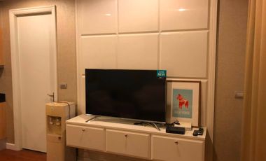 À louer et à vendre 1 chambre condo à Pathum Wan, Bangkok