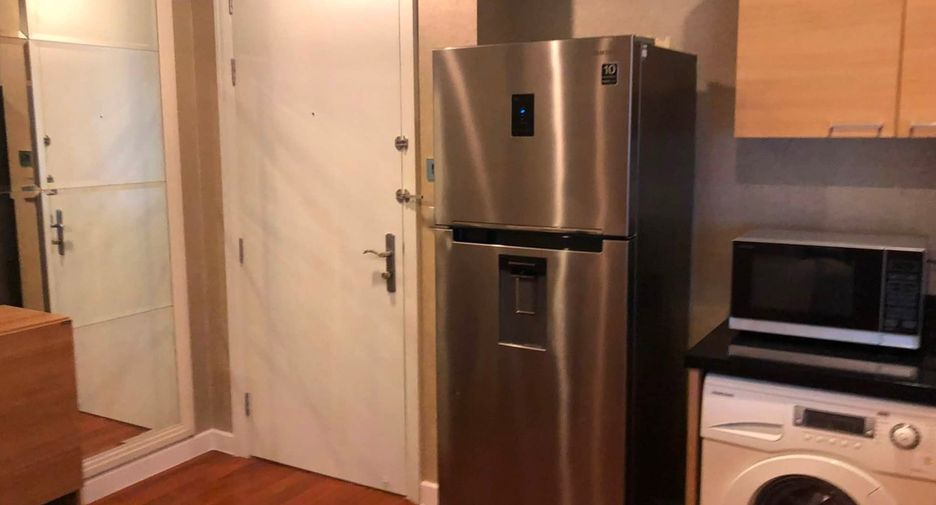 À louer et à vendre 1 chambre condo à Pathum Wan, Bangkok