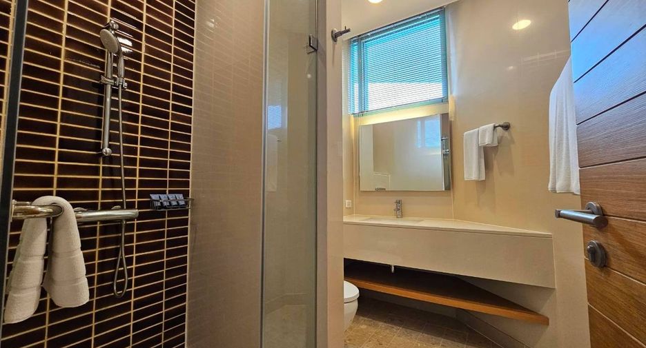 Condo en alquiler de 3 habitaciones en Bang Kho Laem, Bangkok