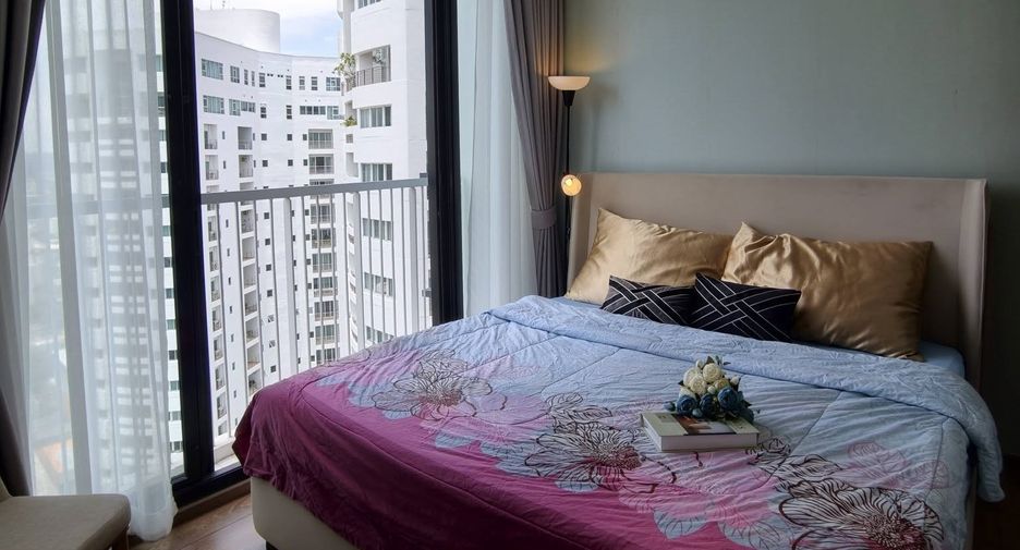 For rent 2 bedrooms condo in Khlong Toei, Bangkok