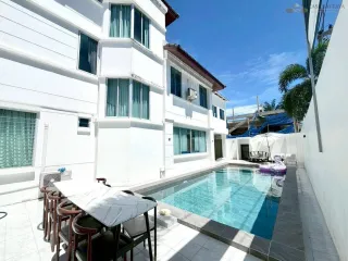 Villa zur Miete mit 4 Zimmer in Bang Lamung, Chonburi