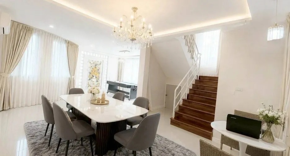 Villa zur Miete mit 4 Zimmer in Bang Lamung, Chonburi