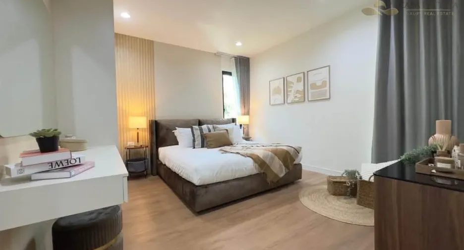 À vendre 4 chambres villa à Na Jomtien, Pattaya