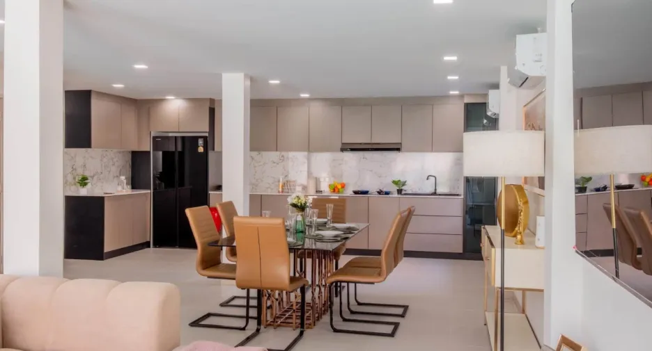 For sale 7 ベッドルーム villa in Bang Lamung, Chonburi