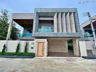 For rent 4 ベッドルーム villa in Bang Lamung, Chonburi