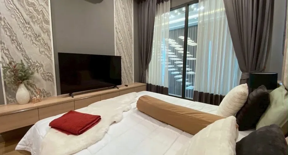 For rent 4 ベッドルーム villa in Huay Yai, Pattaya