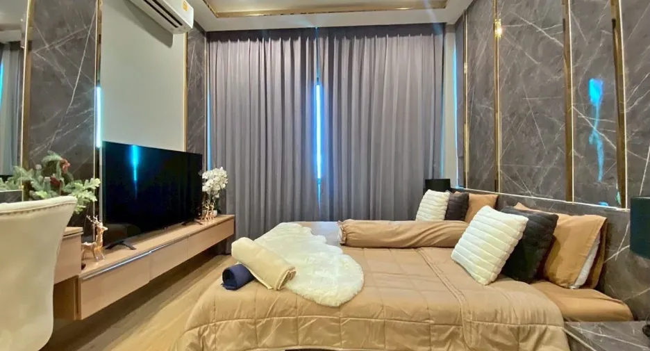 For rent 4 ベッドルーム villa in Huay Yai, Pattaya