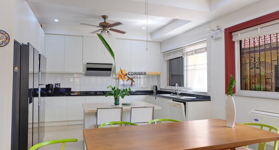 À vendre 3 chambres maison à Bang Lamung, Chonburi