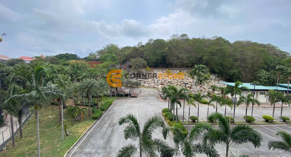 For rent 2 bedrooms condo in Bang Lamung, Chonburi