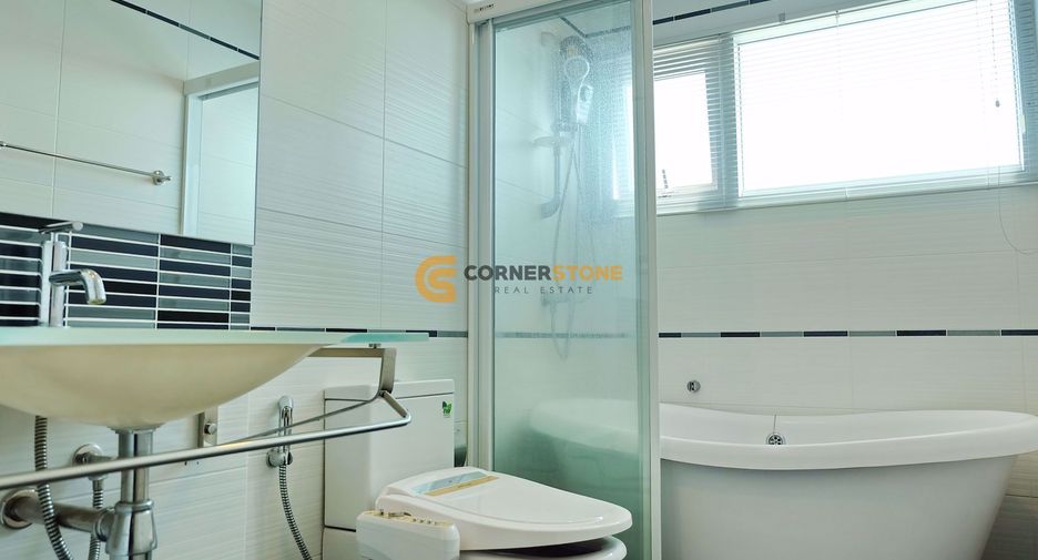 Condo en alquiler de 2 habitaciones en Bang Lamung, Chonburi