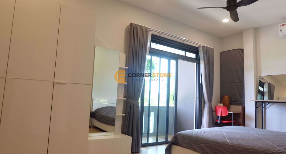 Haus zur Miete mit 3 Zimmer in Bang Lamung, Chonburi