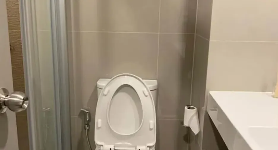 For rent 1 bed condo in Khlong San, Bangkok