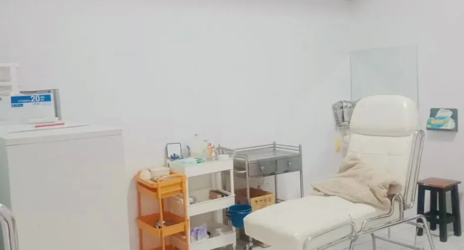 出售 2 卧室 商业空间 在 Mueang Phrae, Phrae