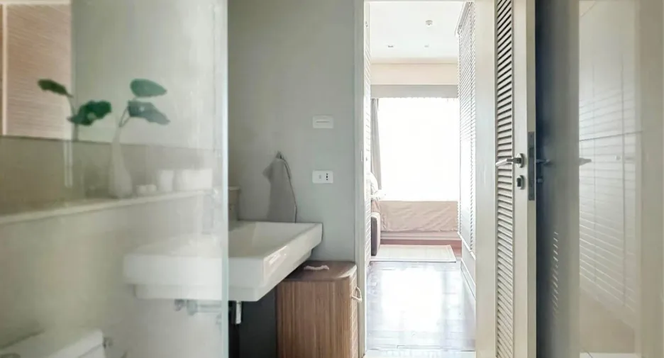 For rent 1 Beds condo in Watthana, Bangkok