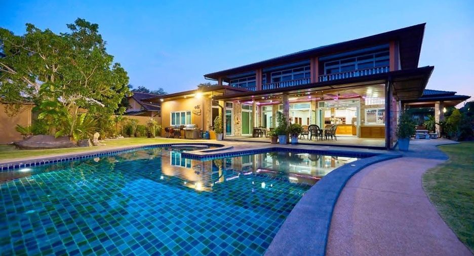 出售 6 卧室 别墅 在 Bang Lamung, Chon Buri