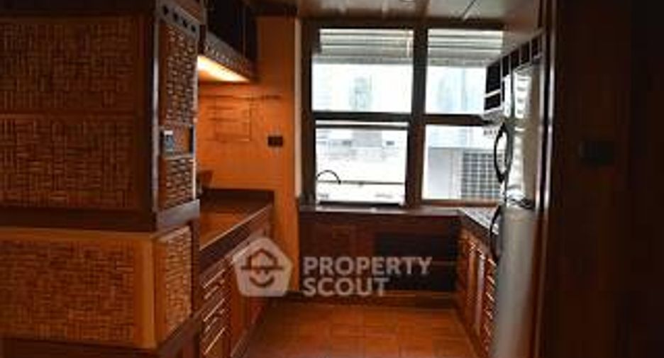 Condo en alquiler y en venta de 2 habitaciones en Sathon, Bangkok
