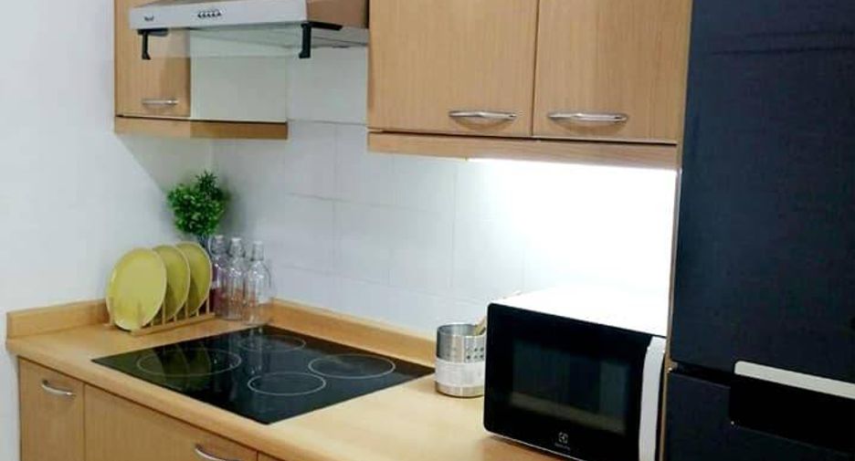 For sale 2 ベッドルーム condo in Yan Nawa, Bangkok