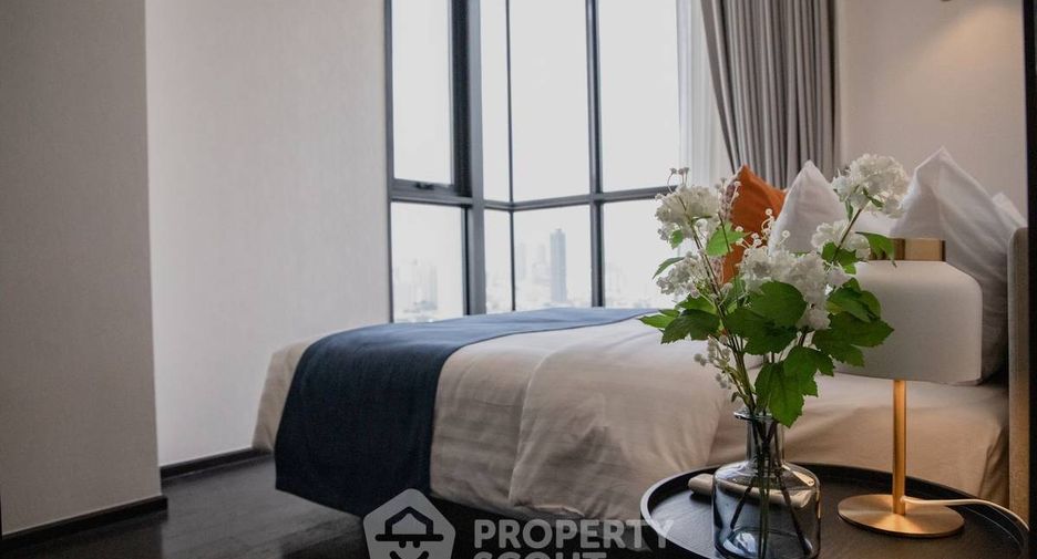 For rent 2 bedrooms condo in Watthana, Bangkok
