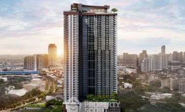 For sale 2 bedrooms condo in Khlong Toei, Bangkok