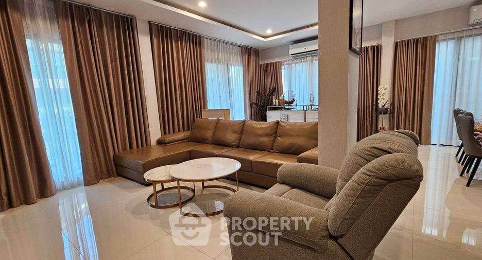 À vendre 3 chambres maison à Saphan Sung, Bangkok