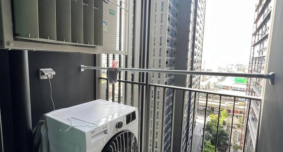 Condo en alquiler y en venta de 1 habitaciones en Huai Khwang, Bangkok