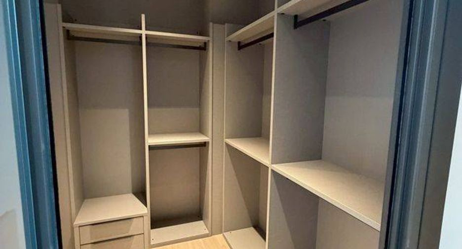 For rent and for sale 1 bed condo in Sathon, Bangkok