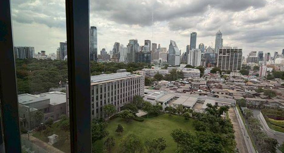 For rent and for sale 1 bed condo in Sathon, Bangkok