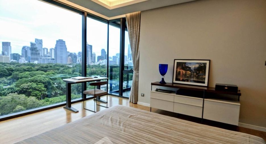 For rent and for sale 1 bed condo in Pathum Wan, Bangkok