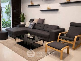 For rent and for sale 3 bedrooms house in Saphan Sung, Bangkok