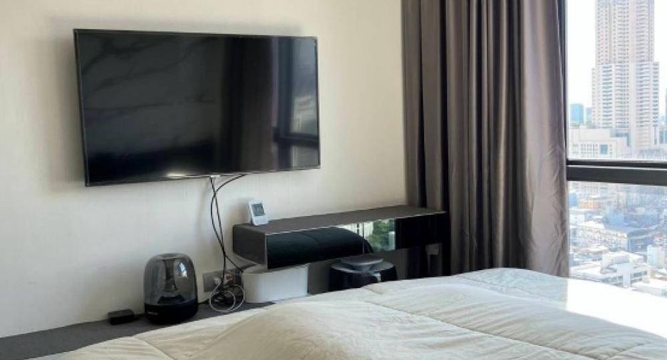 For sale 2 bedrooms condo in Pathum Wan, Bangkok