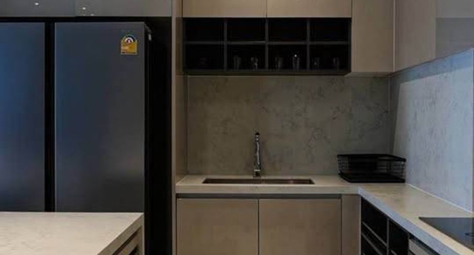 À vendre 3 chambres condo à Khlong Toei, Bangkok
