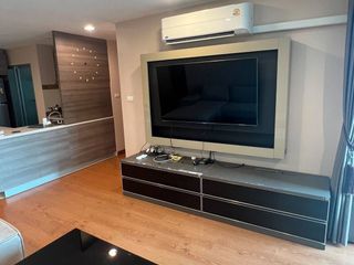 Condo en venta de 2 habitaciones en Huai Khwang, Bangkok